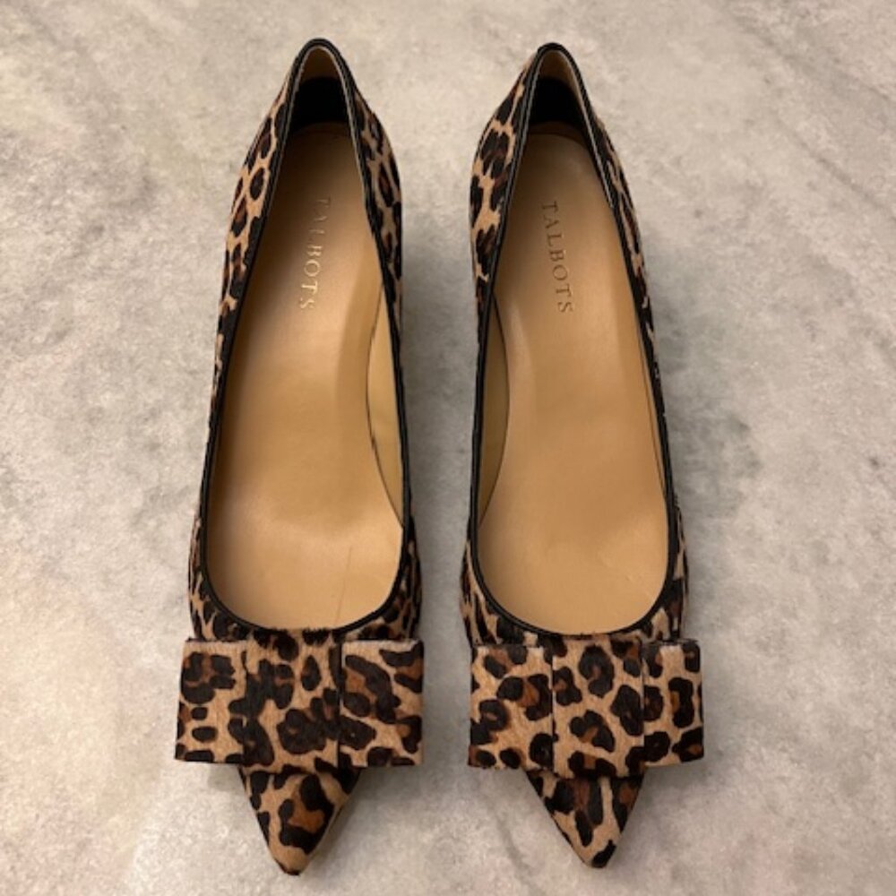 Leopard, faux fur, kitten heel shoes. size 9 1/2.